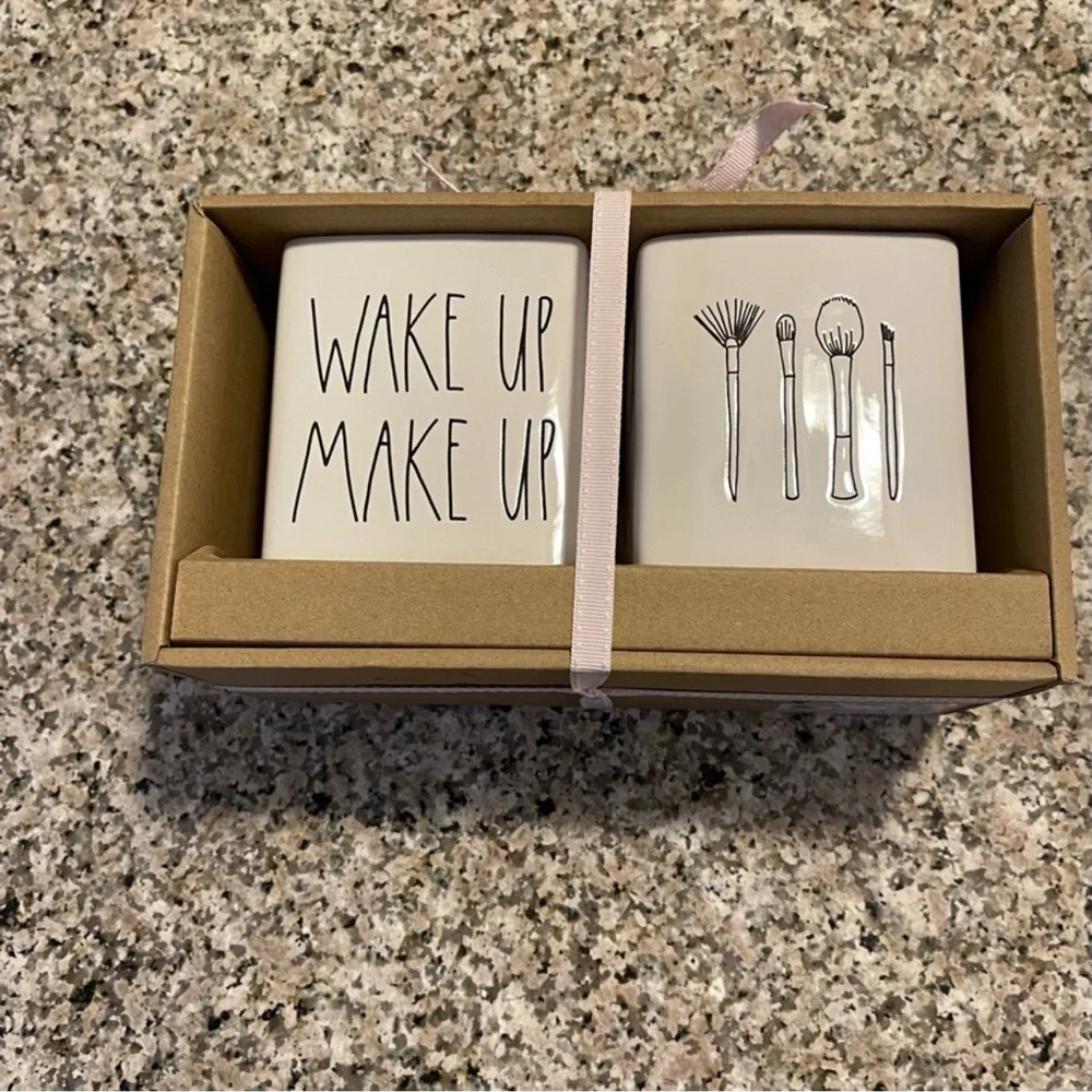 Rae Dunn Makeup Brush Holder Set - White
